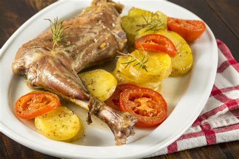 cabrito al ajillo españa directo|Cabrito y chivo de temporada, una carne sabrosa en ...